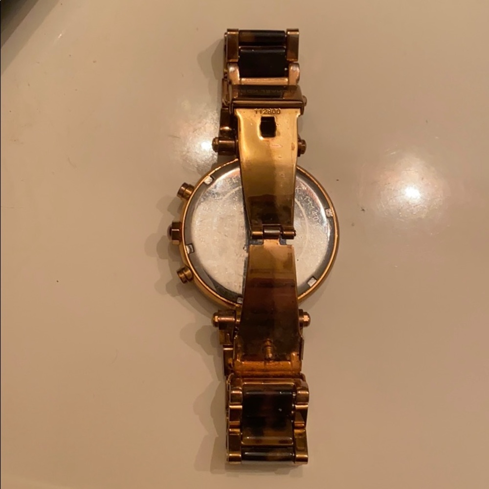 Michael Kors Tortoise Rose Gold Watch - Picture 2 of 2